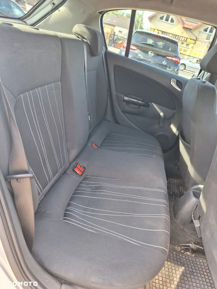 Opel Corsa 1.4 16V Active - 21