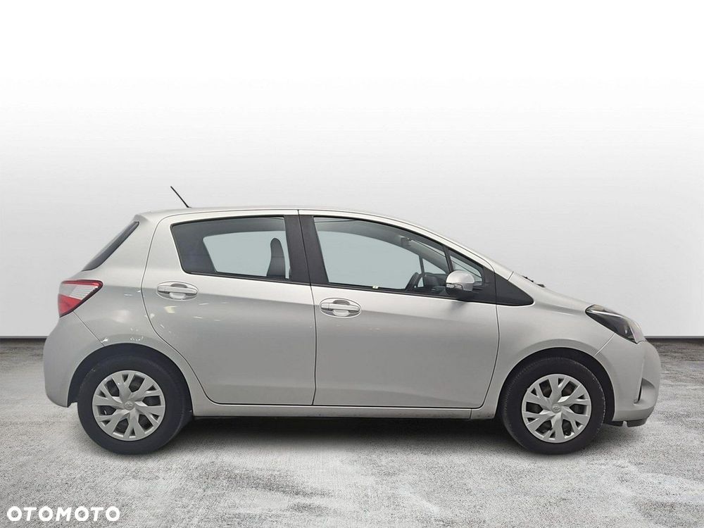 Toyota Yaris - 6