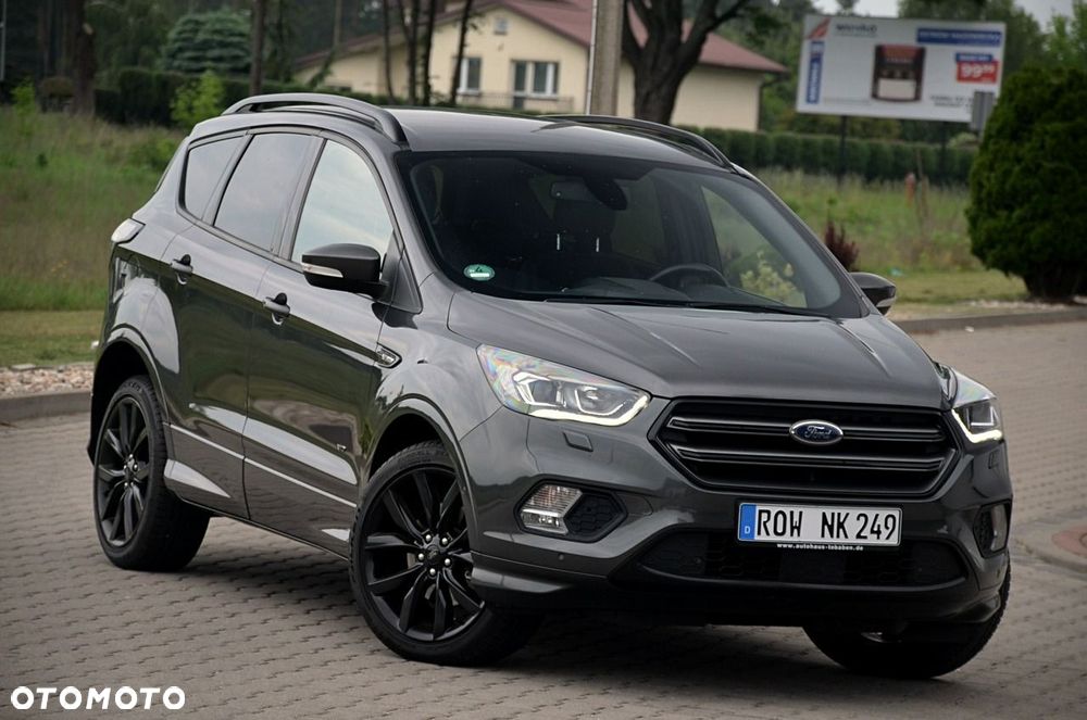 Ford Kuga - 2
