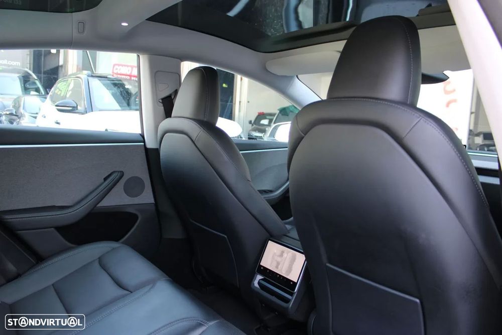 Tesla Model 3 Tração Traseira - 30