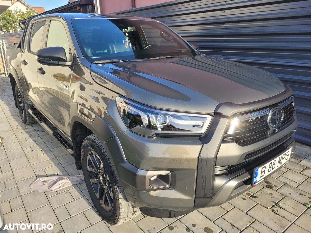 Toyota Hilux 2.8D 204CP 4x4 Double Cab AT Invincible Color Edition - 4