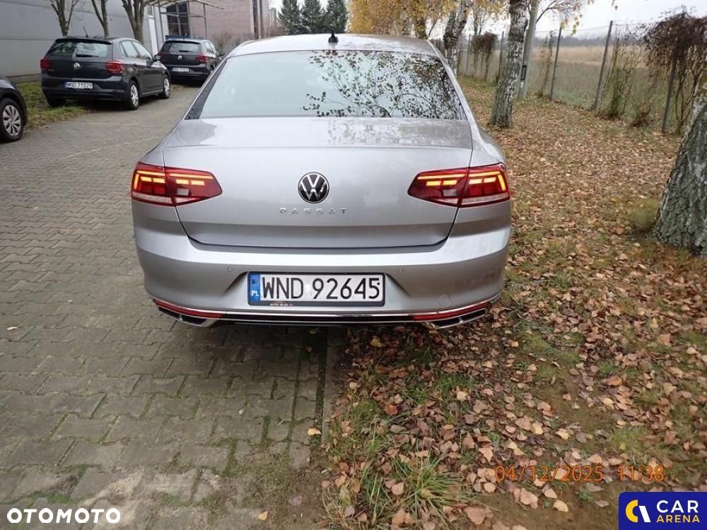 Volkswagen Passat - 6