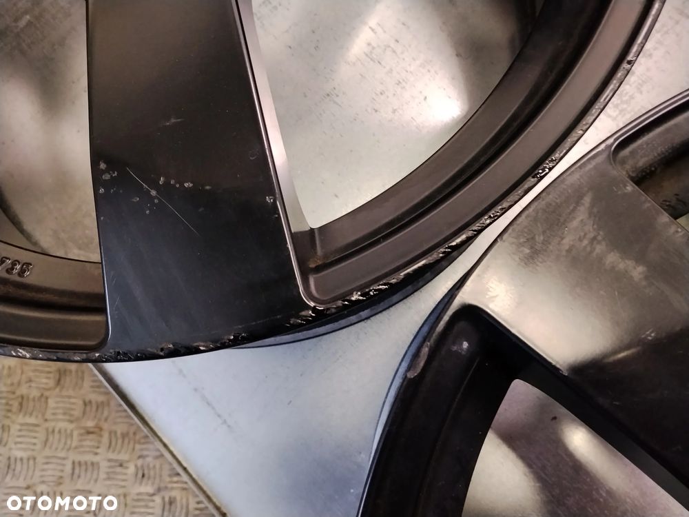 Felgi Audi, Vw, Skoda, Seat, 7.5Jx18 et51 5x112 - 9
