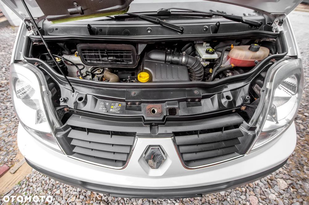 Renault Trafic - 13