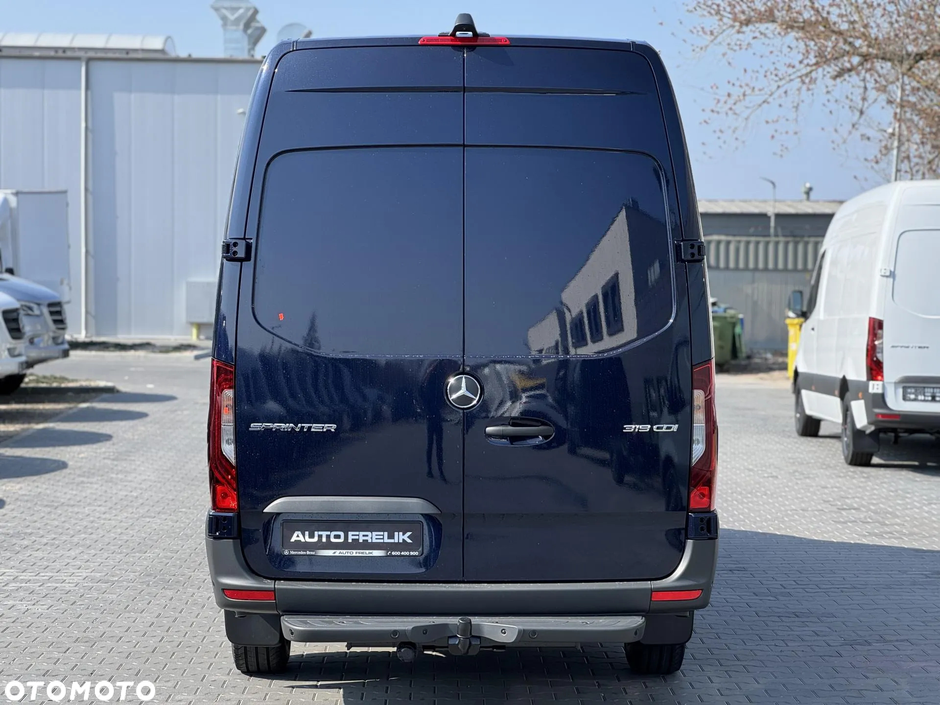 Mercedes-Benz Sprinter - 7