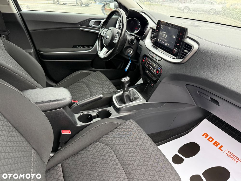 Kia XCeed - 6