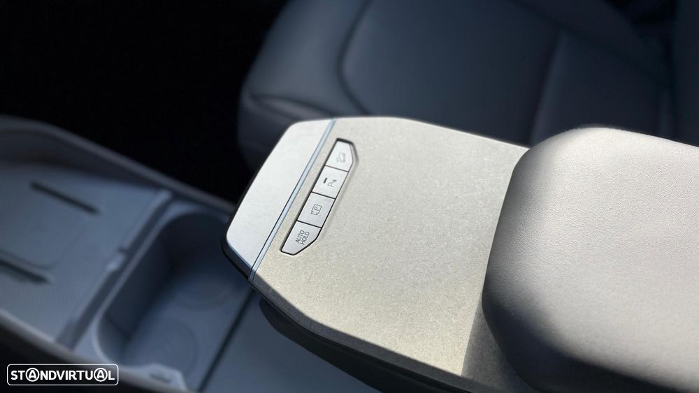 Kia EV3 81.4 kWh Tech - 13