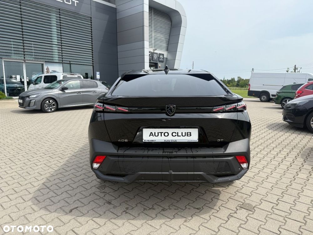 Peugeot 408 - 6