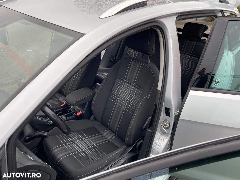 Volkswagen Golf 1.6 TDI BlueMotion Technology Lounge - 13