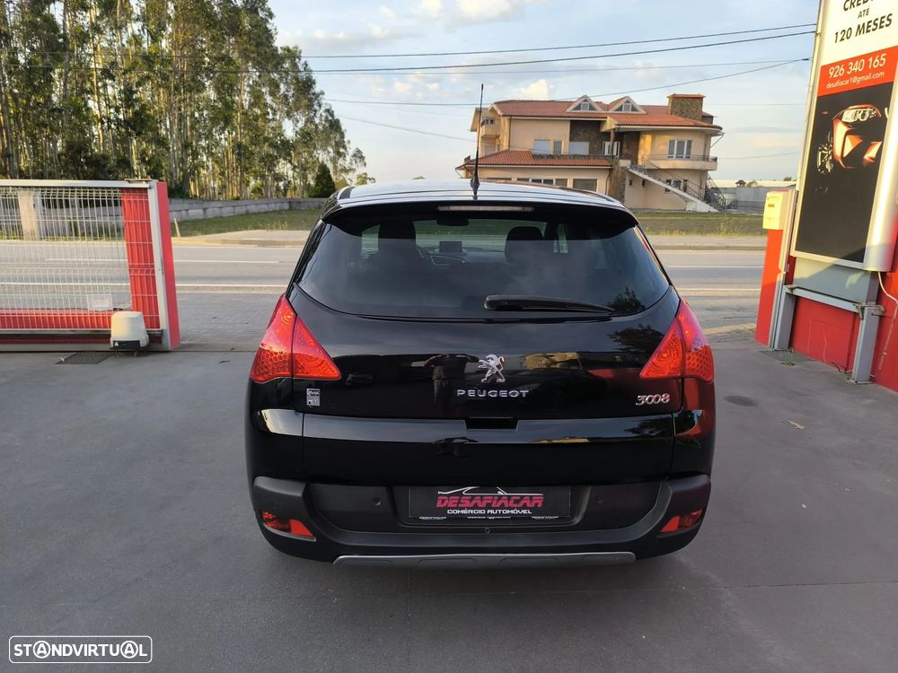 Peugeot 3008 2.0 HDi Hybrid4 - 6