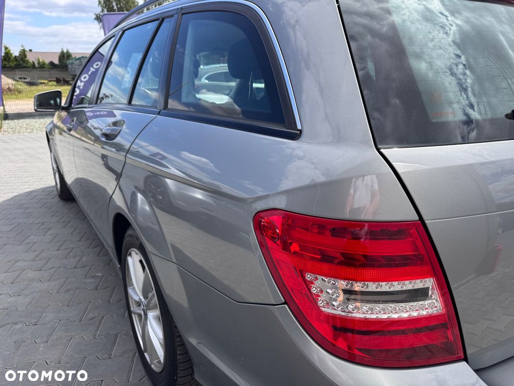 Mercedes-Benz Klasa C 220 CDI DPF Elegance - 12