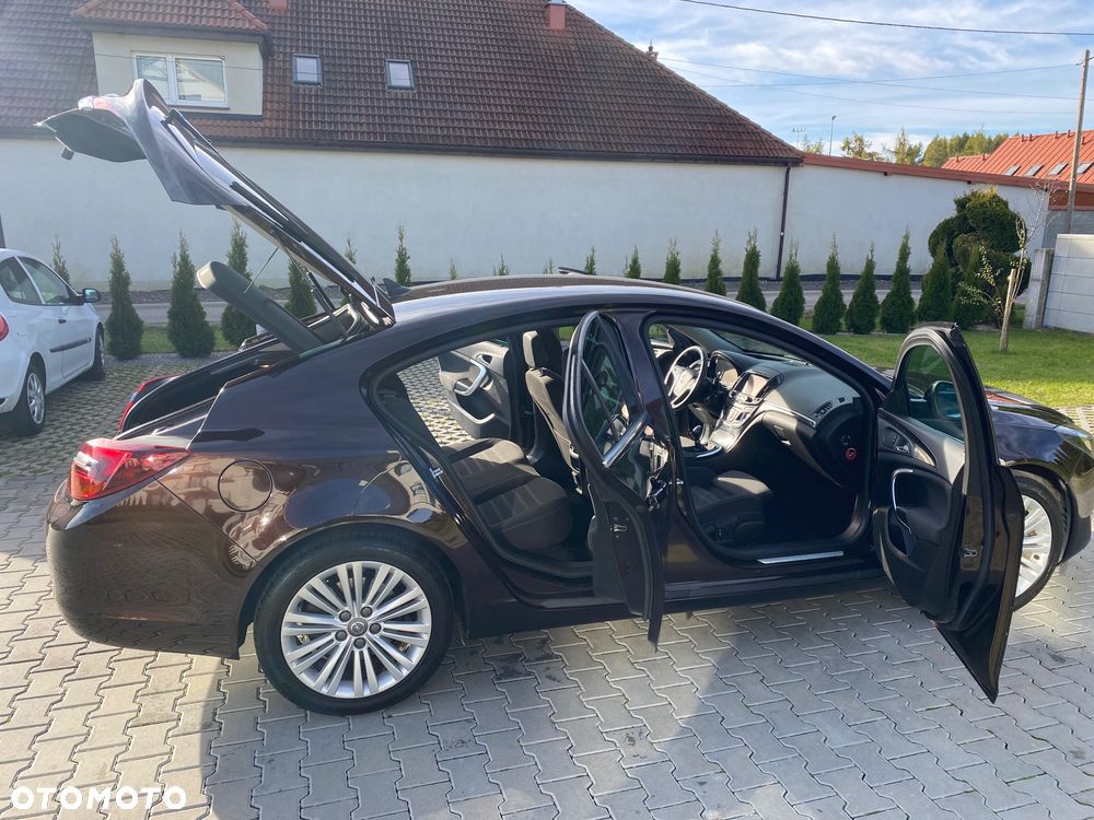 Opel Insignia 1.6 T Cosmo S&S EU6 - 22