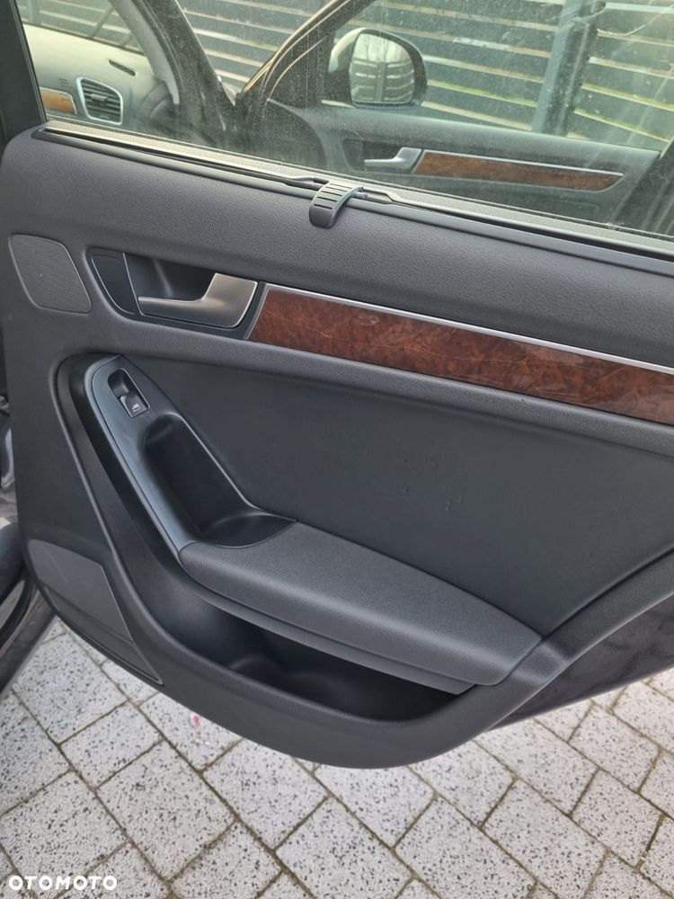 Audi A4 Avant 2.0 TFSI S line Sportpaket (plus) - 23