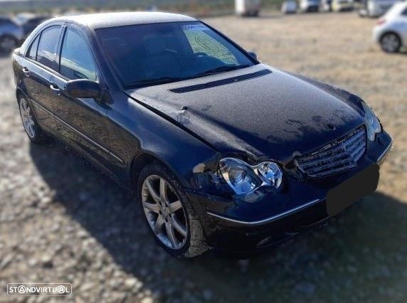 Peças Mercedes-Benz Class C(W203) 2000 a 2007 - 1
