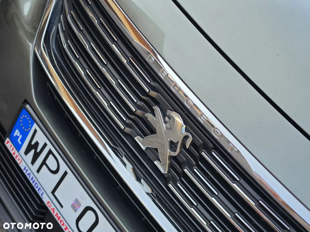 Peugeot 5008 - 3