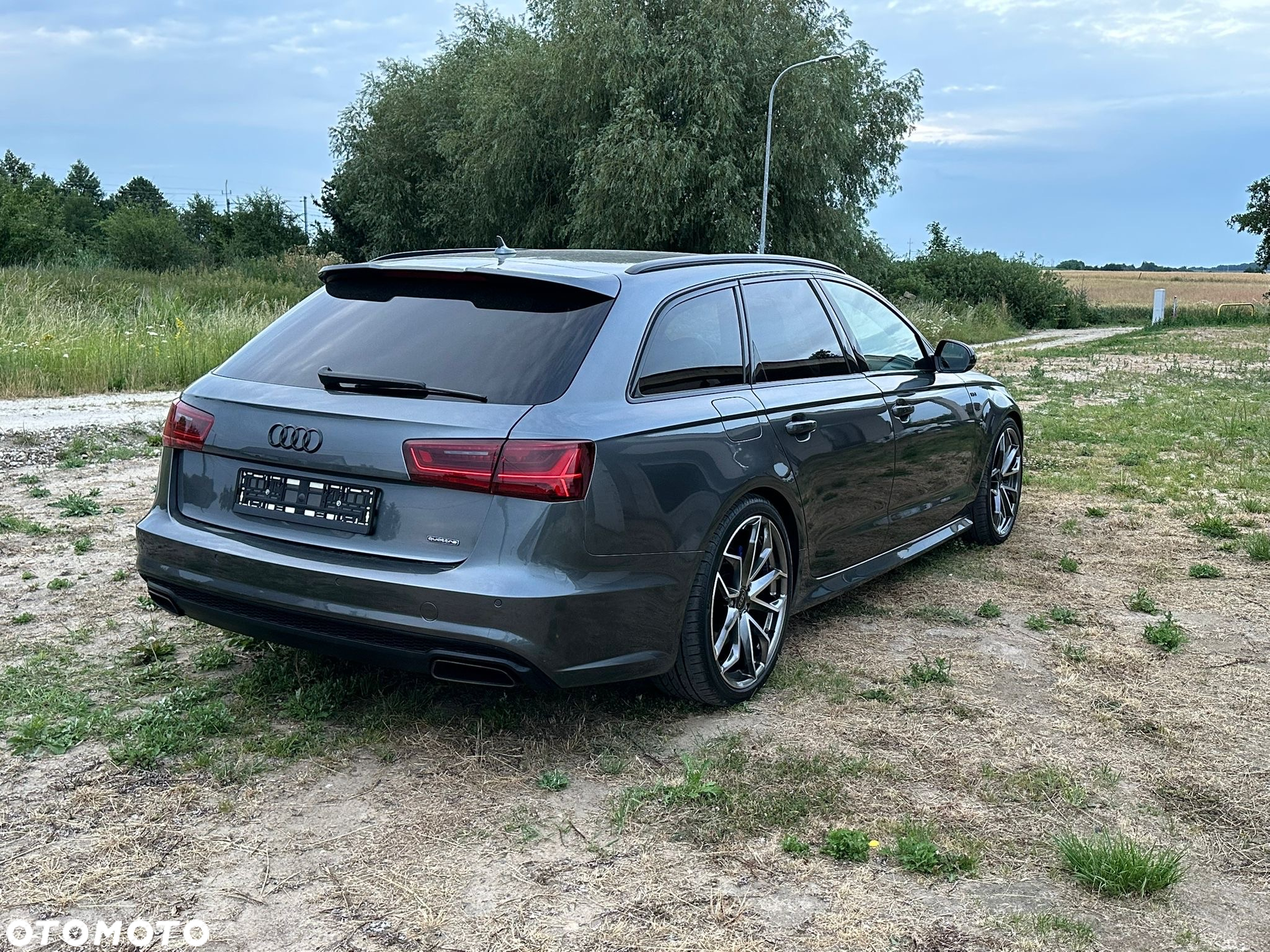 Audi A6 Avant - 5