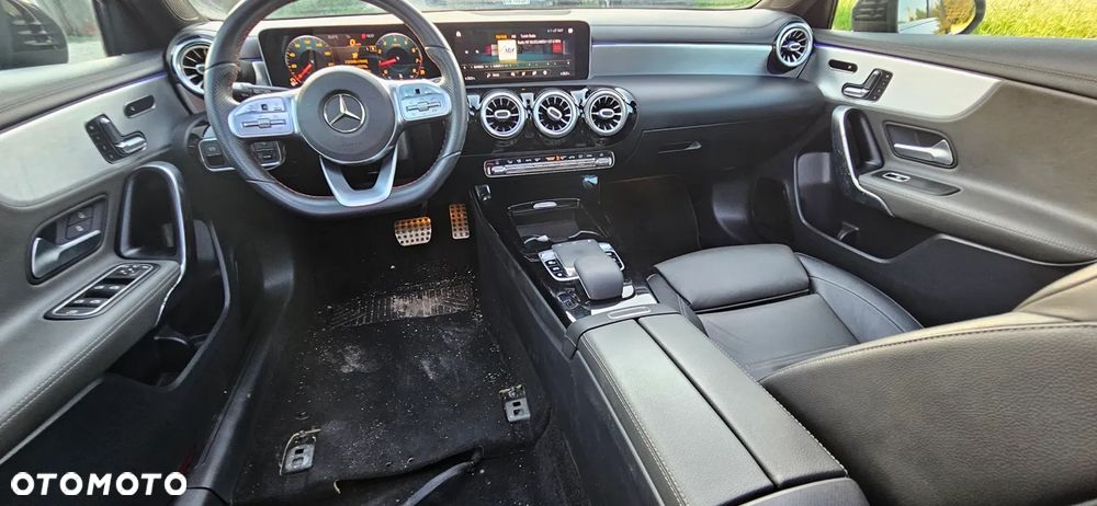 Mercedes-Benz Klasa A 200 7G-DCT AMG Line - 13