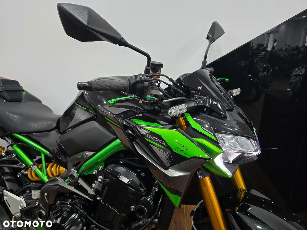Kawasaki Z - 12