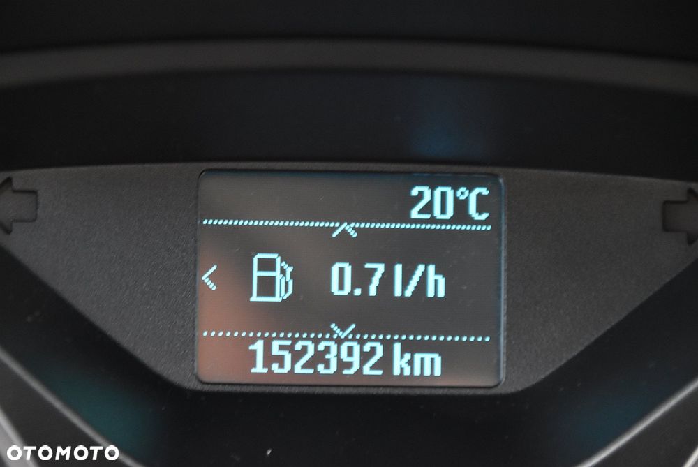 Ford Kuga - 30