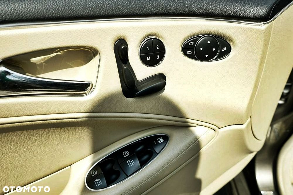 Mercedes-Benz CLS 350 CGI 7G-TRONIC - 11