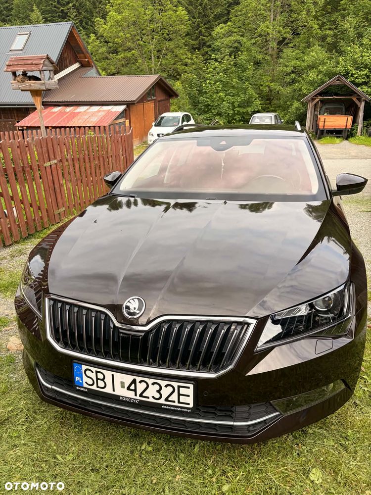 Skoda Superb 2.0 TDI 4x4 L&K DSG - 3