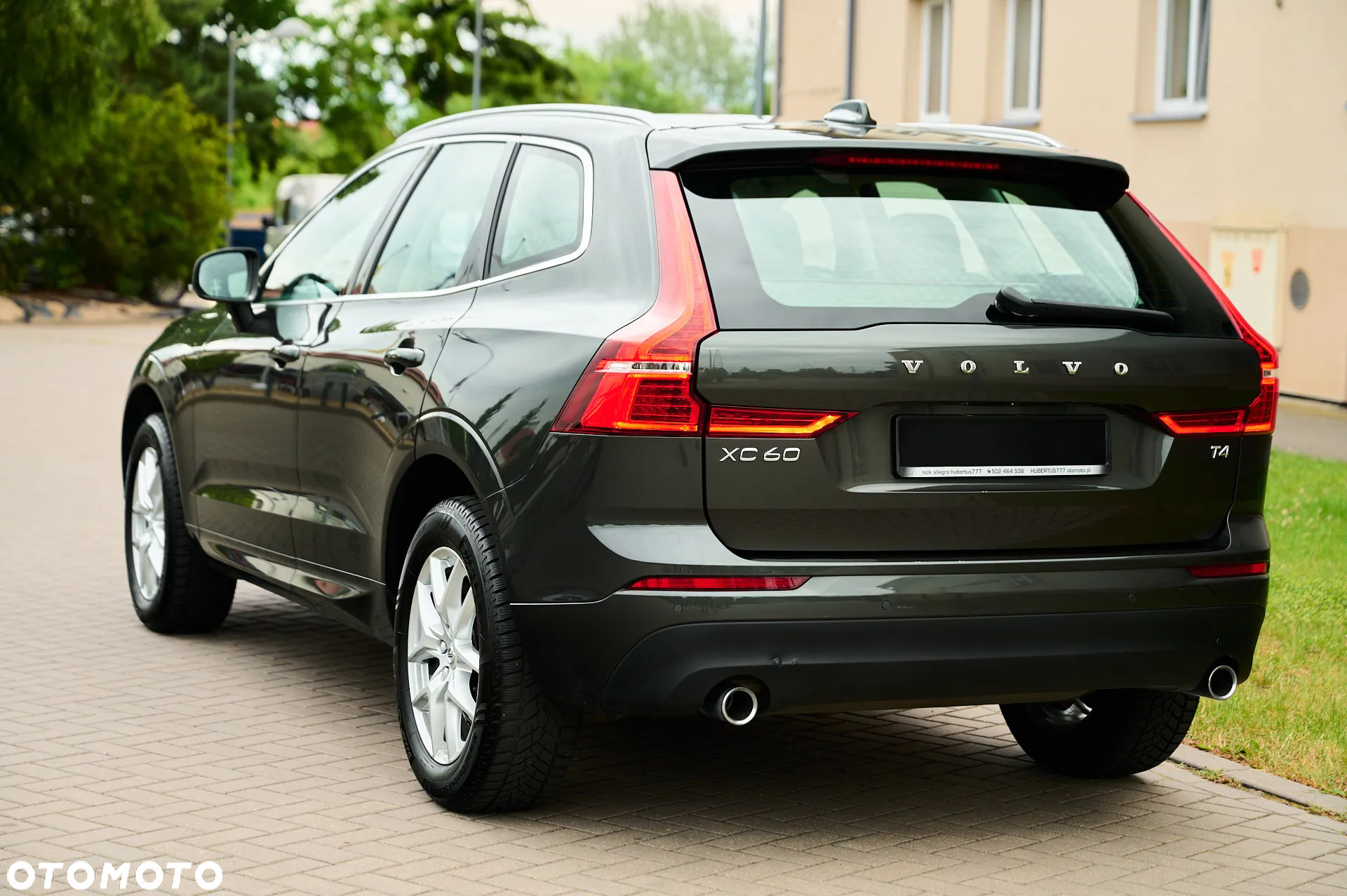 Volvo XC 60 T4 Momentum Pro - 16