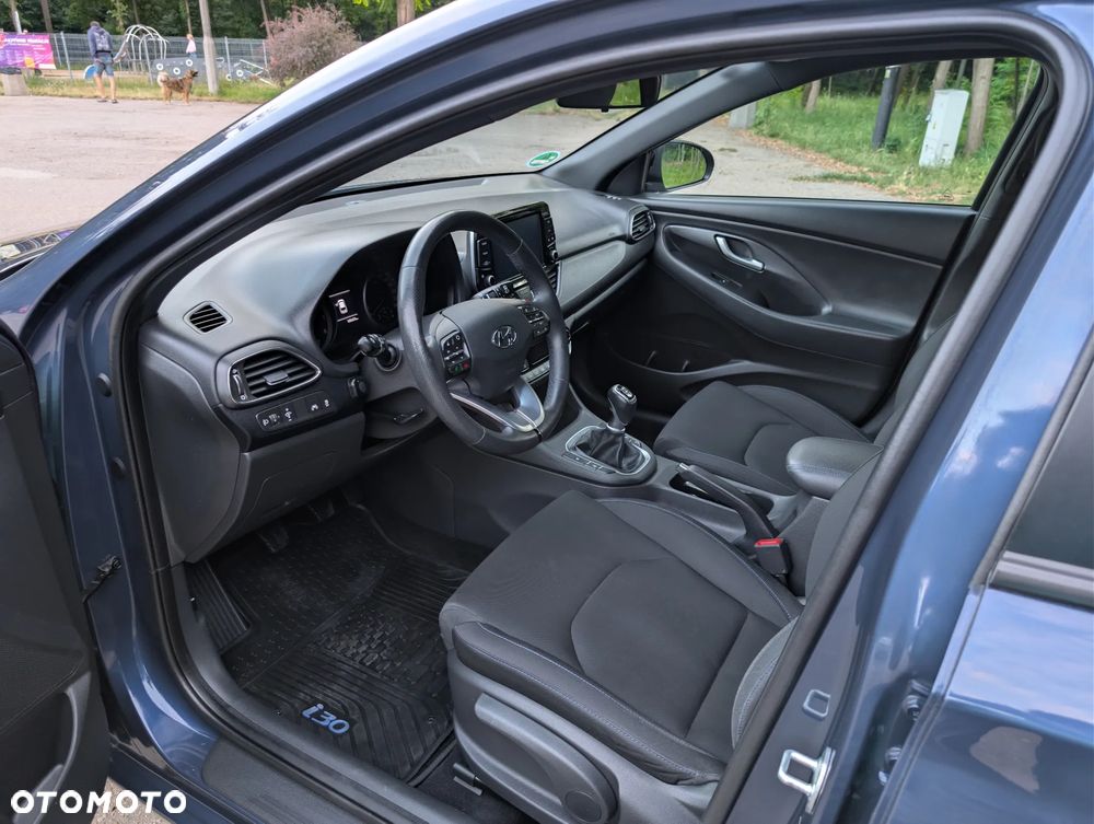 Hyundai i30 1.4 GO Plus - 25