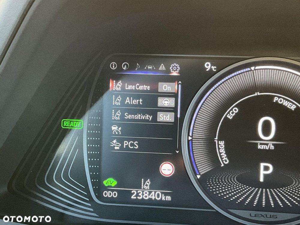 Lexus UX 250h GPF Business 2WD - 24