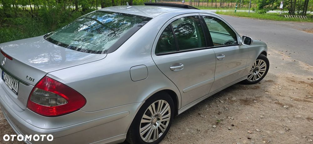 Mercedes-Benz Klasa E 220 CDI Automatik Avantgarde DPF - 10