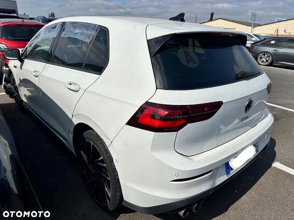 Volkswagen Golf VIII 2.0 TDI GTD DSG - 2