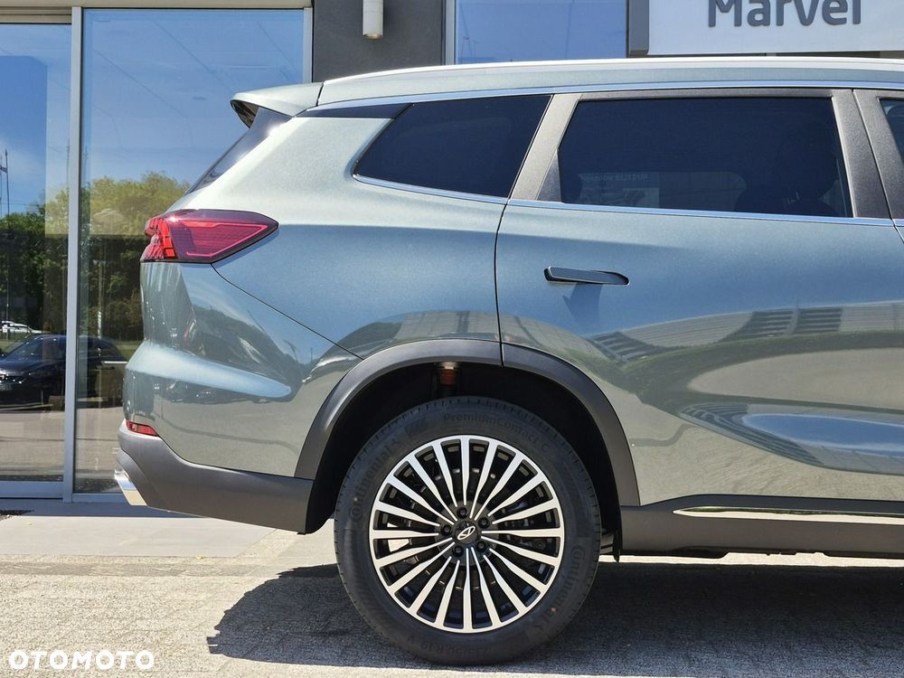 Chery Tiggo 8 1.6 T-GDI Comfort DCT - 8