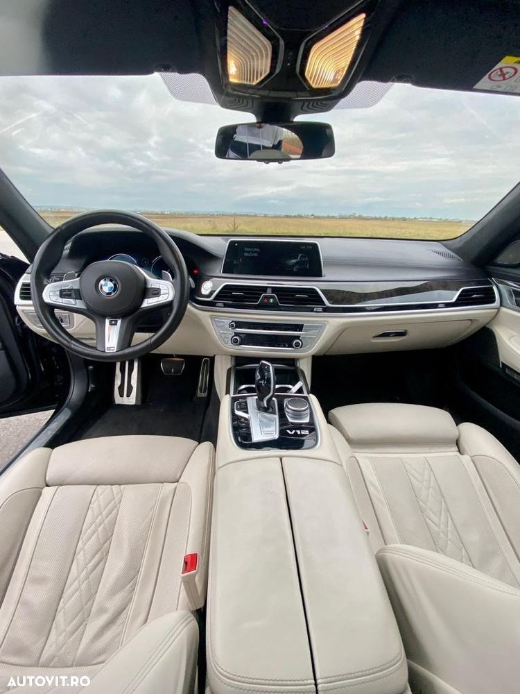 BMW M7 M760Li xDrive - 16