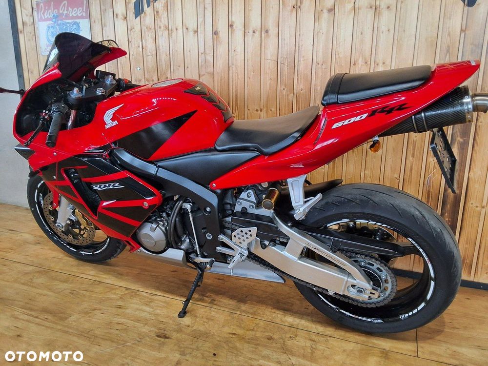 Honda CBR - 17