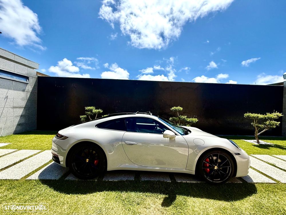 Porsche 911 (992) Carrera S - 15