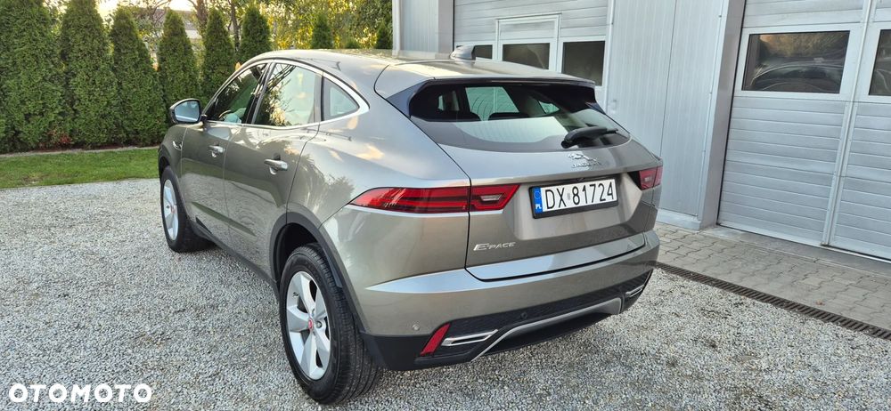 Jaguar E-Pace - 11