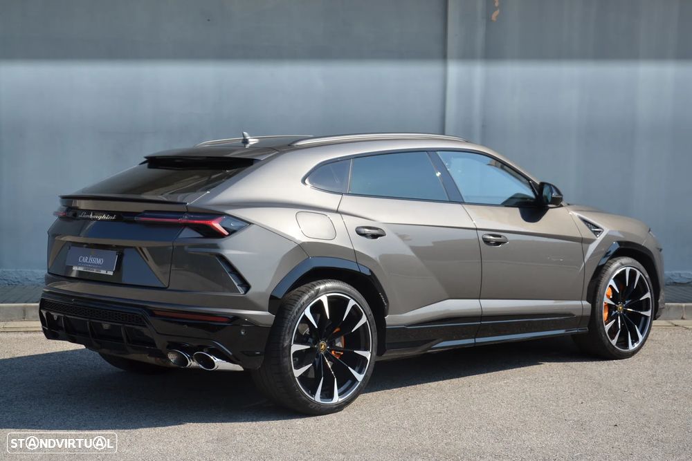 Lamborghini Urus - 6