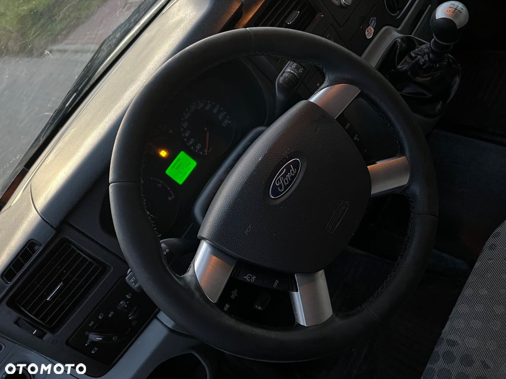 Ford Transit T300 - 23
