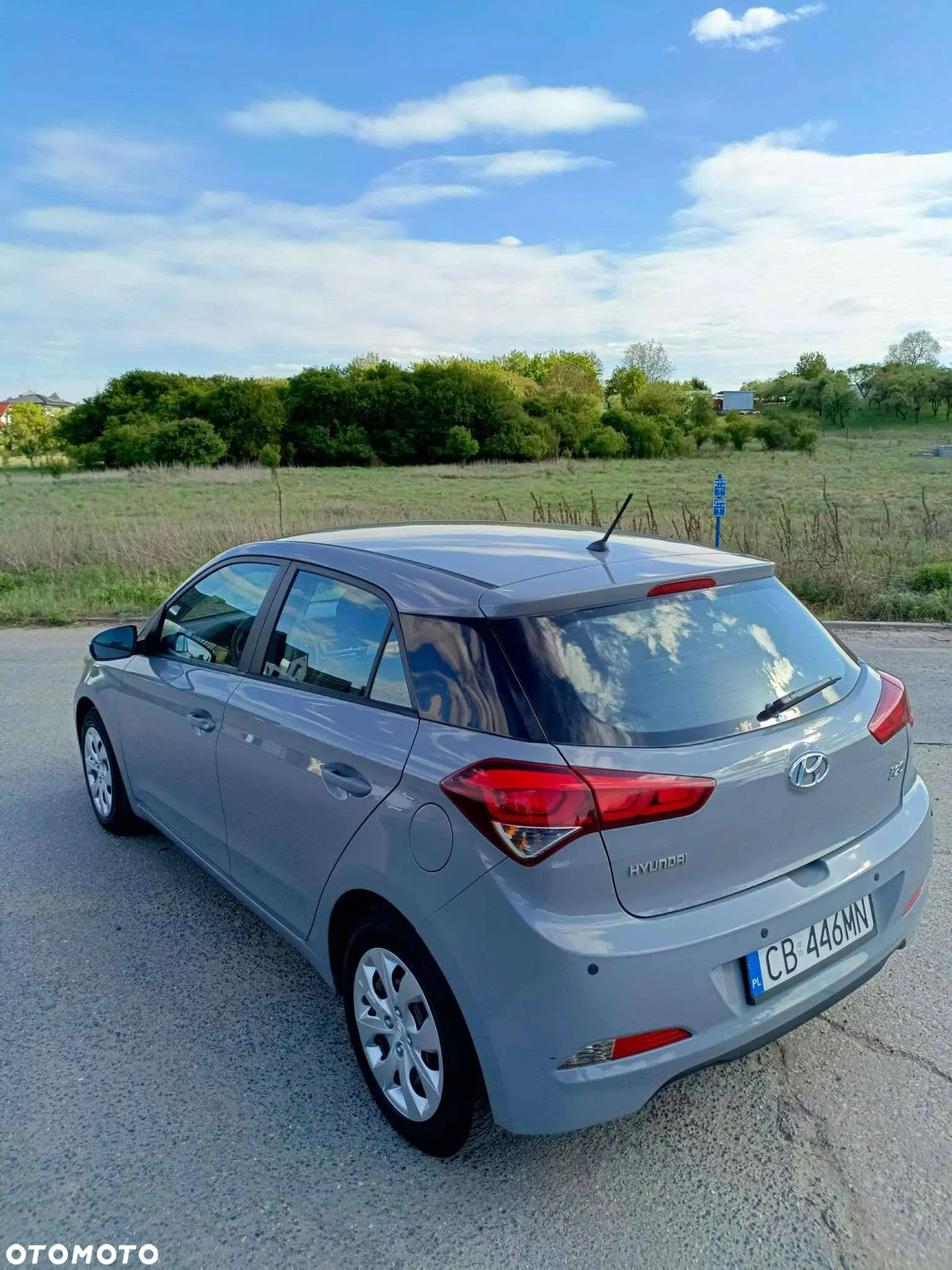 Hyundai i20 1.1 CRDi Comfort - 4