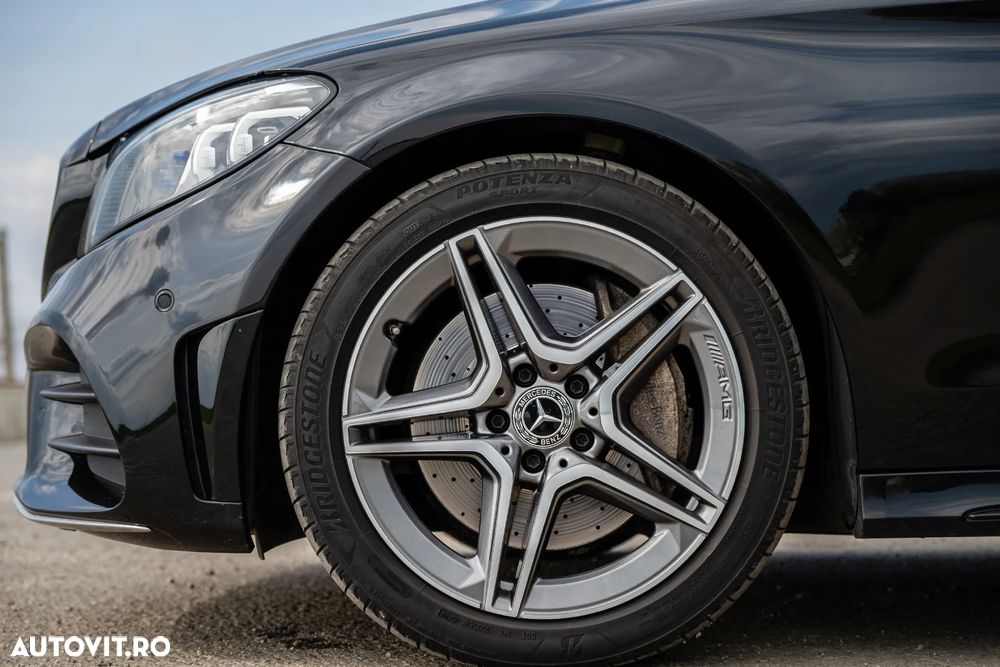 Mercedes-Benz C 300 9G-TRONIC AMG Line Plus - 12