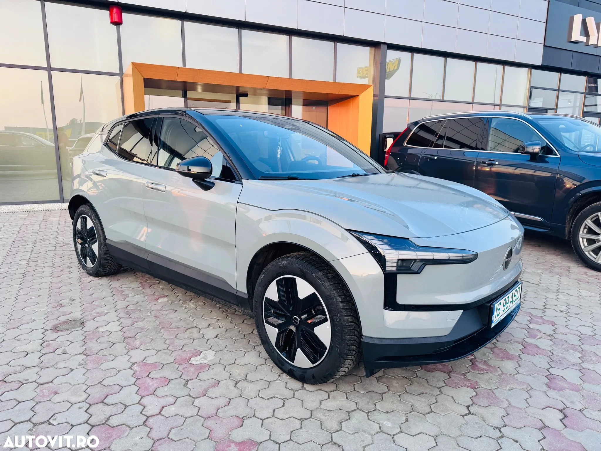 Volvo EX30 Single Motor Plus - 16