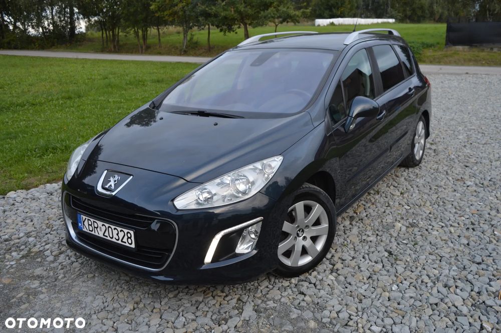 Peugeot 308 - 1