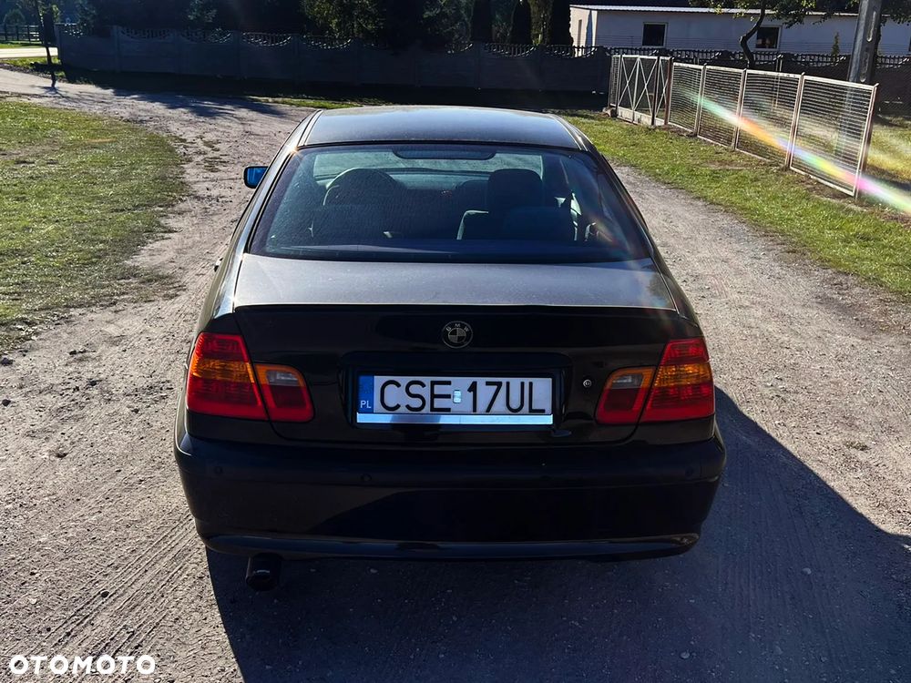 BMW Seria 3 318i - 6