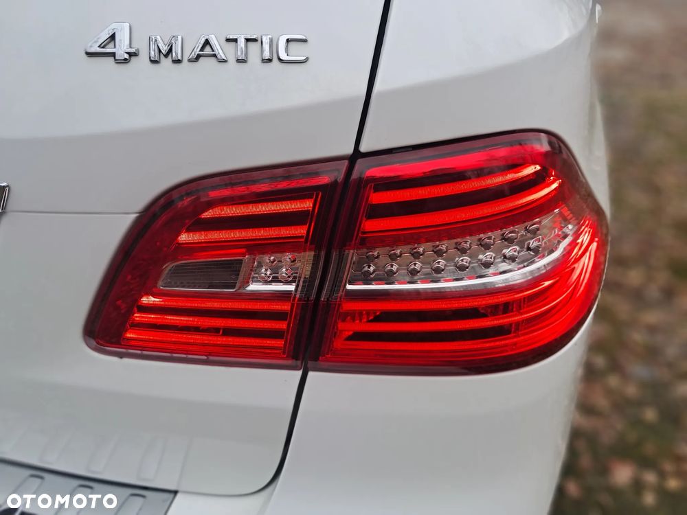 Mercedes-Benz ML - 33