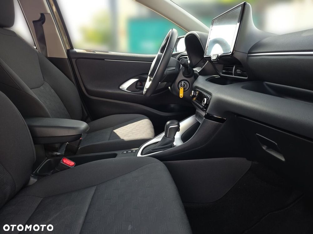 Toyota Yaris - 8
