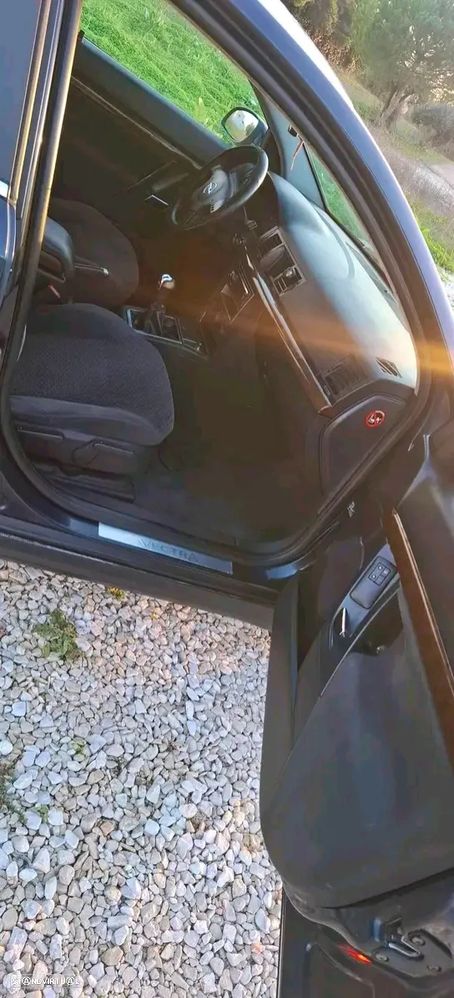 Opel Vectra 2.2 DTi Elegance - 7