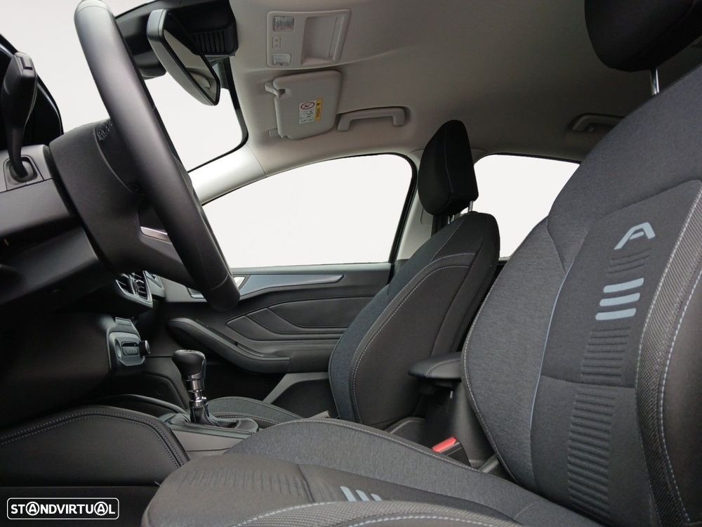 Ford Focus 1.0 EcoBoost MHEV Active - 9