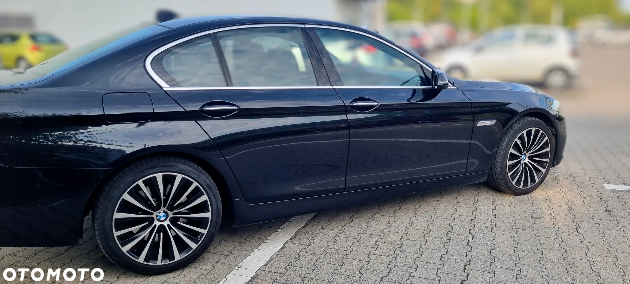 BMW Seria 5 530d xDrive Modern Line - 7