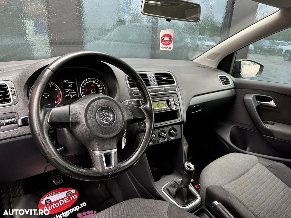 Volkswagen Polo - 5