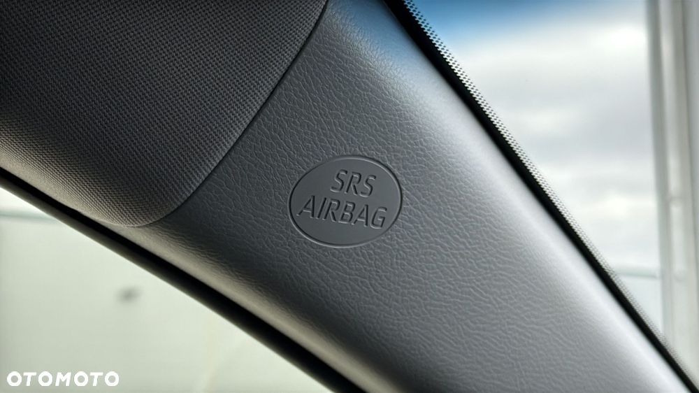 Toyota Camry 2.5 Hybrid Prestige CVT - 25