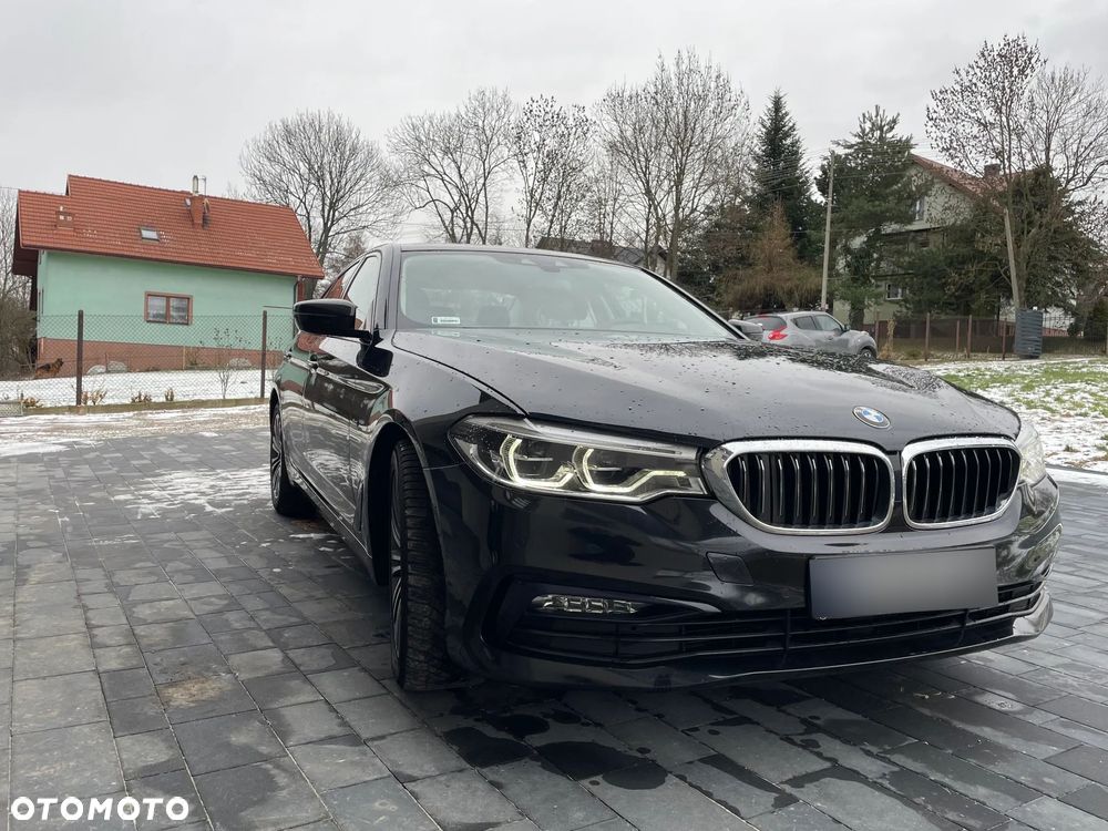 BMW Seria 5 525d Sport Line - 3